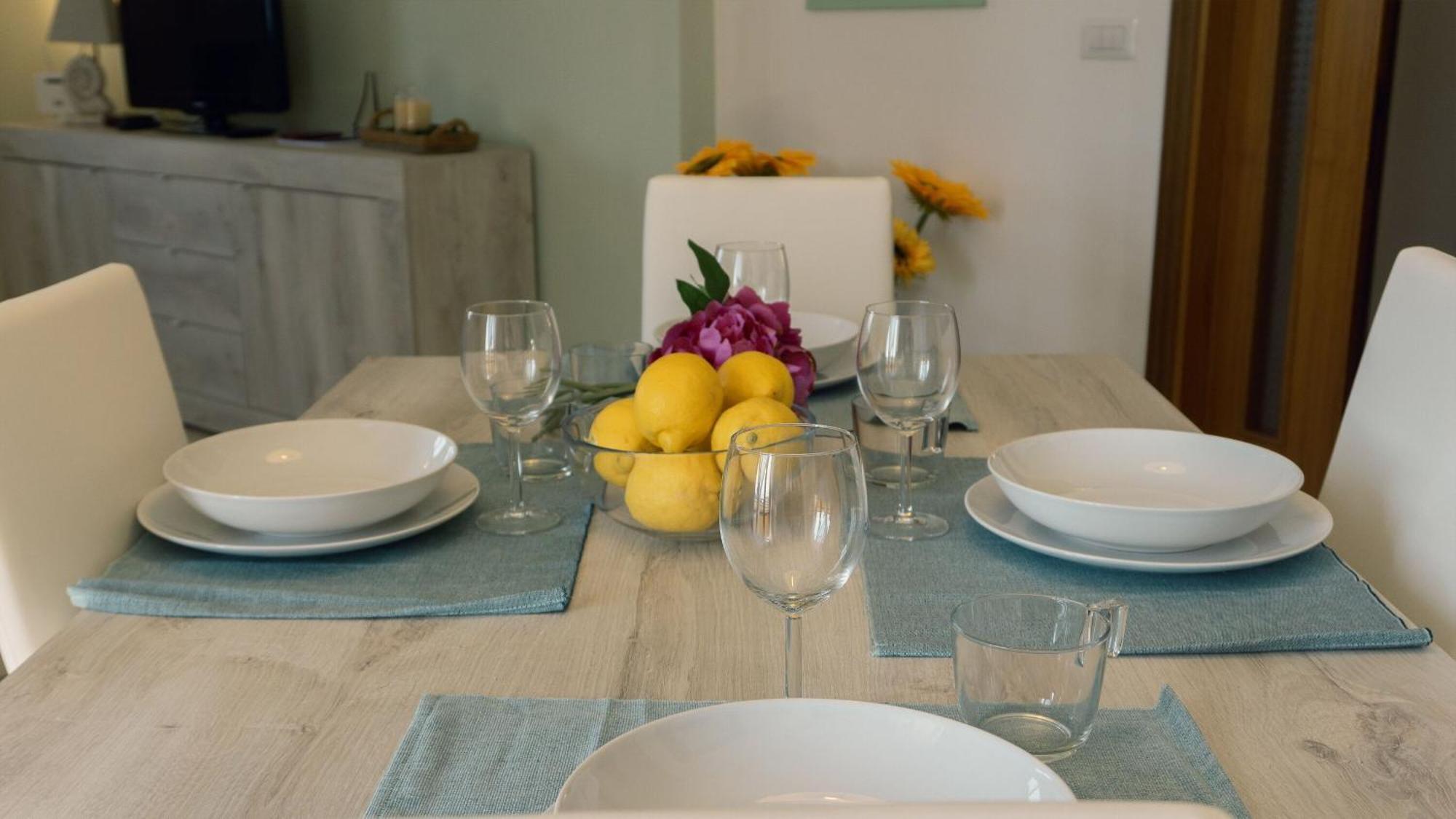 Italian Experience-Numana Suite Parking & Beach Eksteriør billede